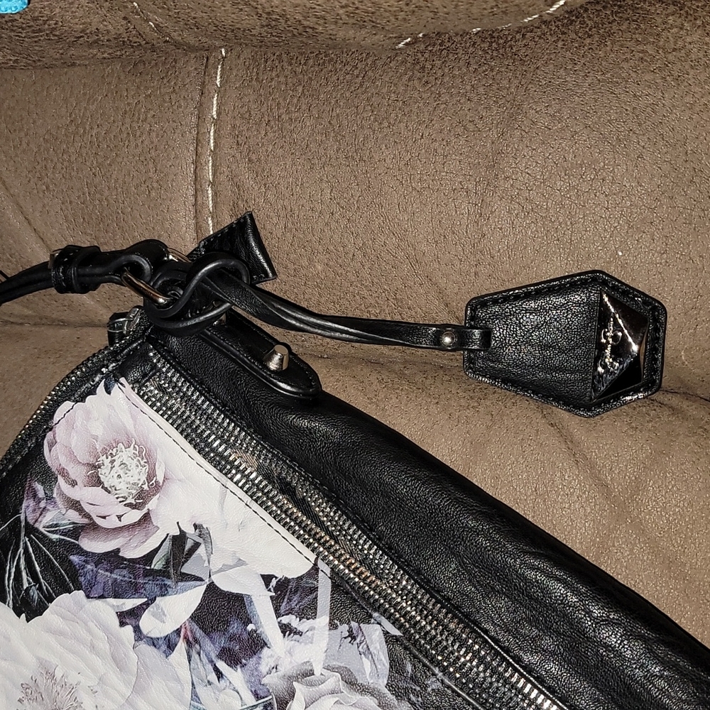 🌾NWOT Beautiful Jessica Simpson shoulder purse 🌾 - Picture 7 of 8